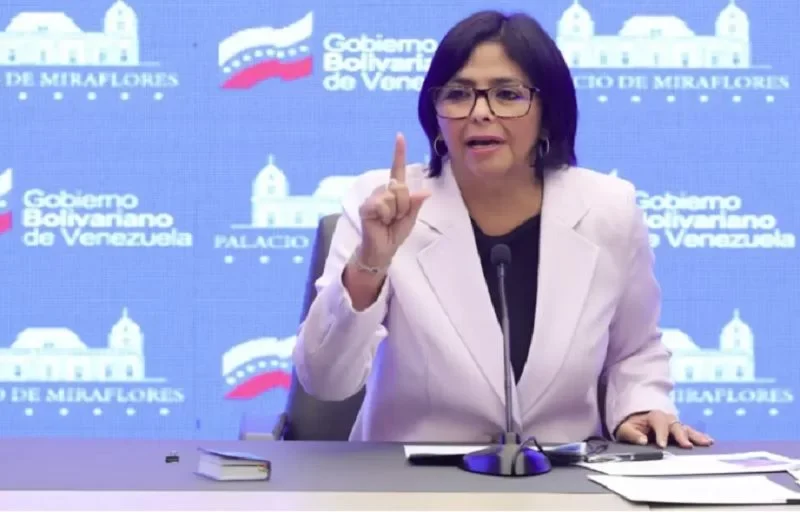 Delcy Rodríguez anuncia descuento en el encaje legal