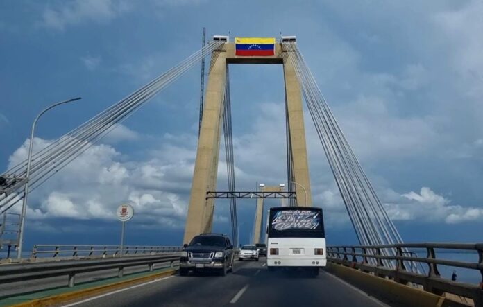 Inician última fase de rehabilitación del puente Rafael Urdaneta en el Zulia