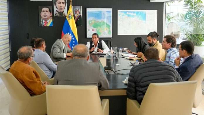 Impulsan encadenamiento productivo en el sector cerámico, vidrio y refractarios