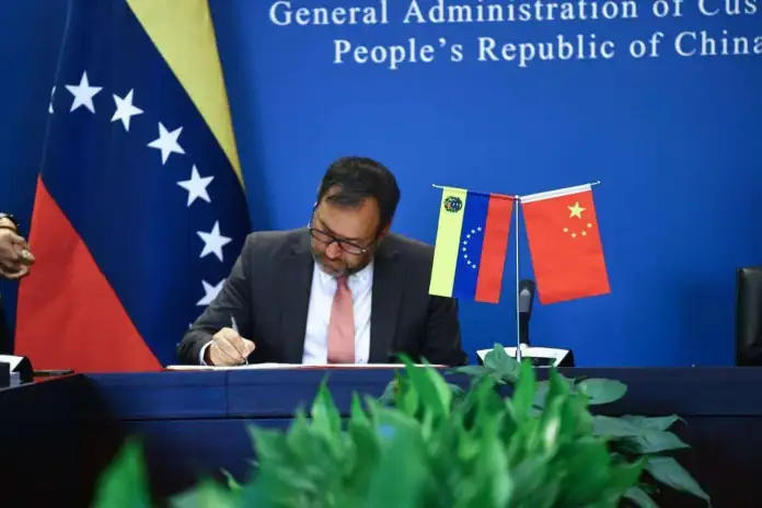 Venezuela y China suscriben acuerdo para exportación de frijol mungo