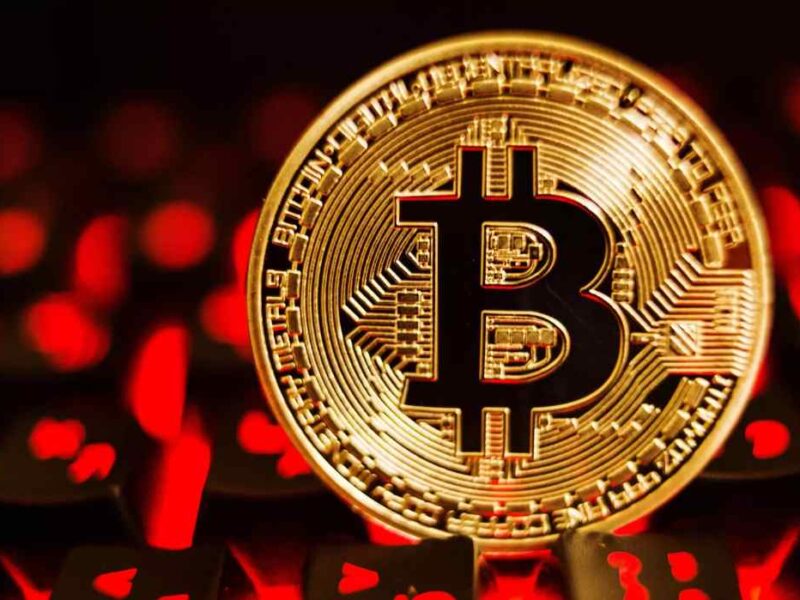 El bitcóin rompe nuevo récord histórico al cotizar en casi 110.000 dólares