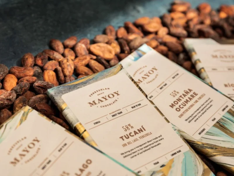 Venezolanos ganan medalla de bronce en competencia internacional de chocolate: Es trabajo duro y pasión