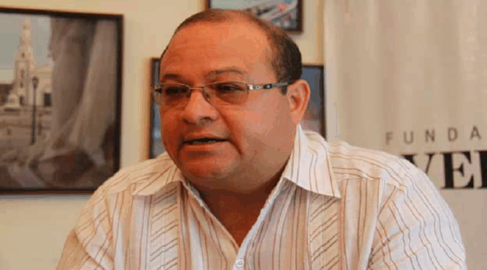 Economista Labrador: Inversiones extranjeras al país atraerá oferta de divisas