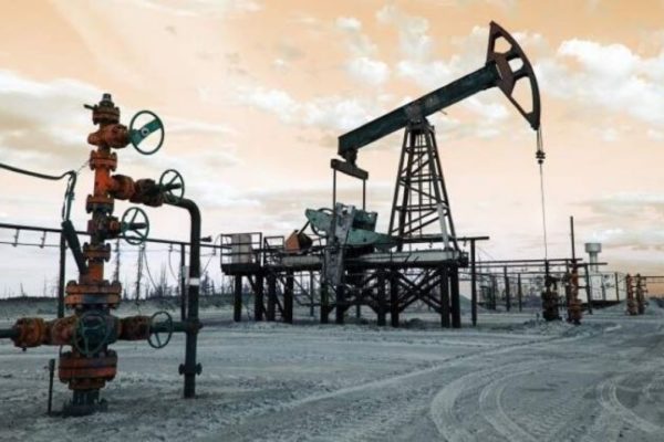 Consumo mundial de petróleo debe bajar en 2030 por primera vez desde el covid-19