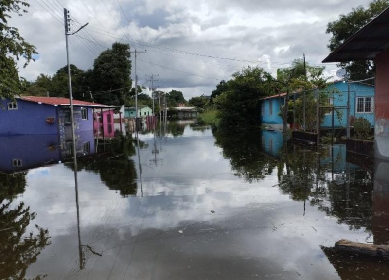 Río Orinoco supera nivel de desborde y amenaza con inundaciones en Puerto Ayacucho