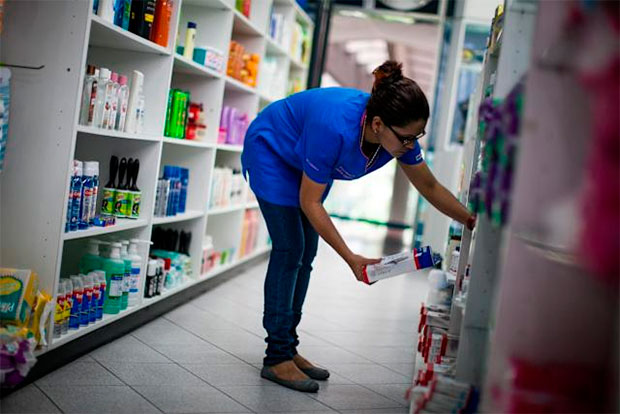 Mercado farmacéutico venezolano sube 4,7 % en mayo frente al mes anterior, según Cifar