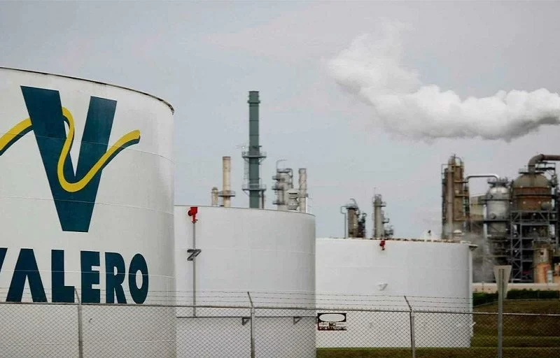 Reuters: Chevron y Valero negocian reanudar suministro de crudo pesado venezolano a EEUU