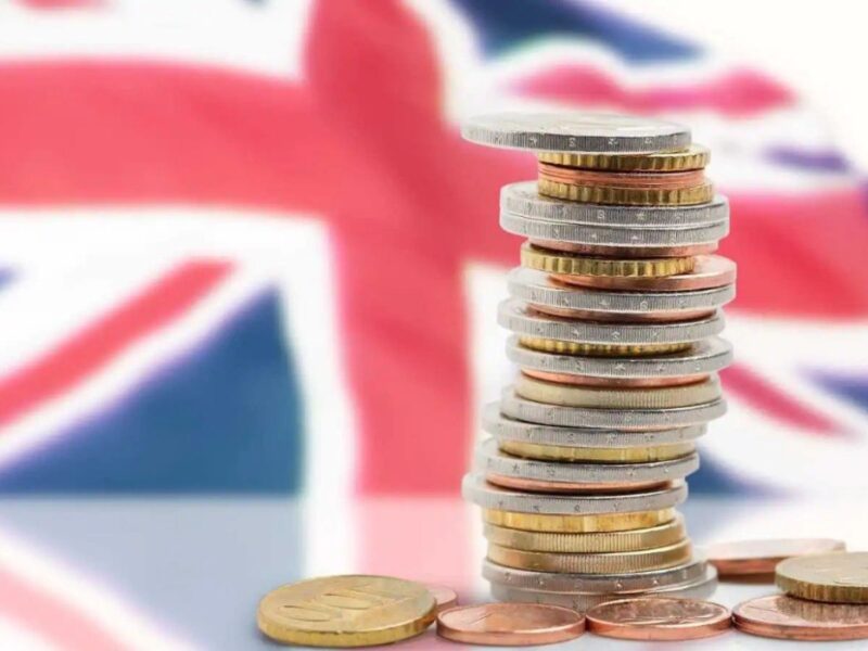 Especialistas advierten colapso de la economía británica