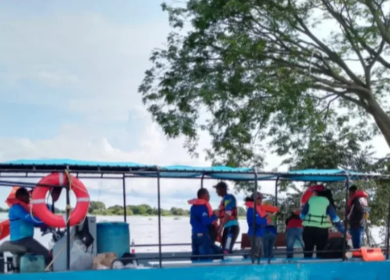 Activan ruta fluvial provisional entre Apure y Guárico este 6 de agosto: horarios y puntos de salida