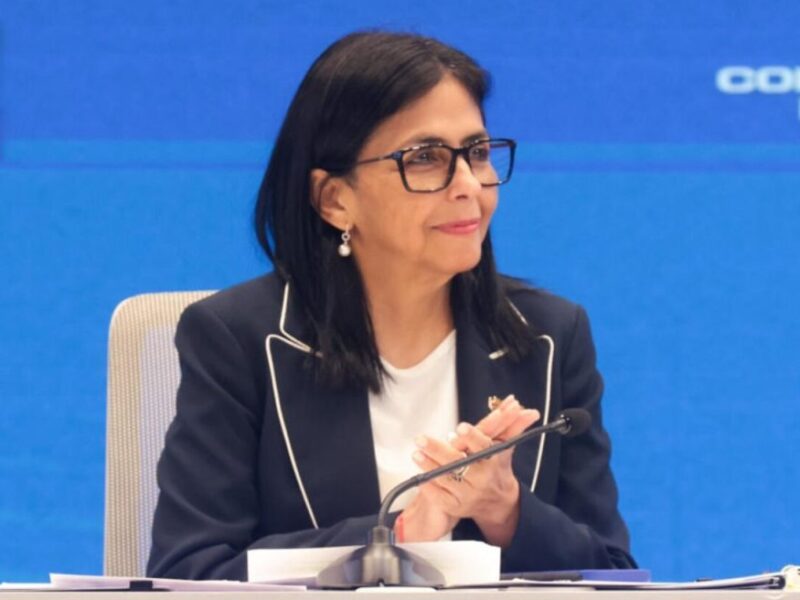 Presidenta (e) impulsa el Motor Hidrocarburos junto a la clase obrera