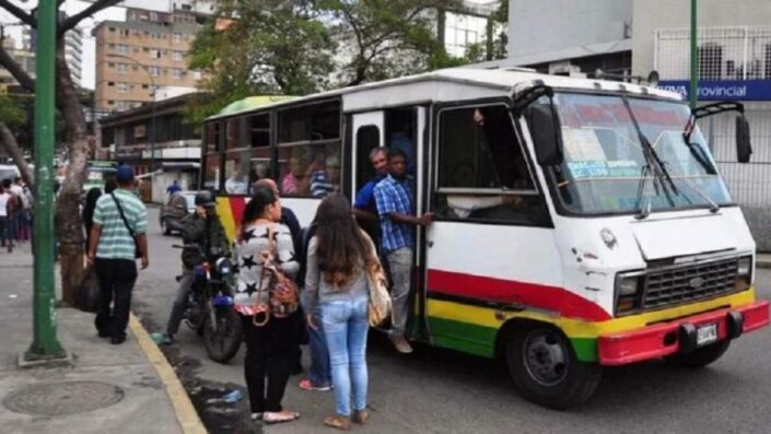 Transportistas piden un análisis de costos para fijar tarifas que no comprometan al sector