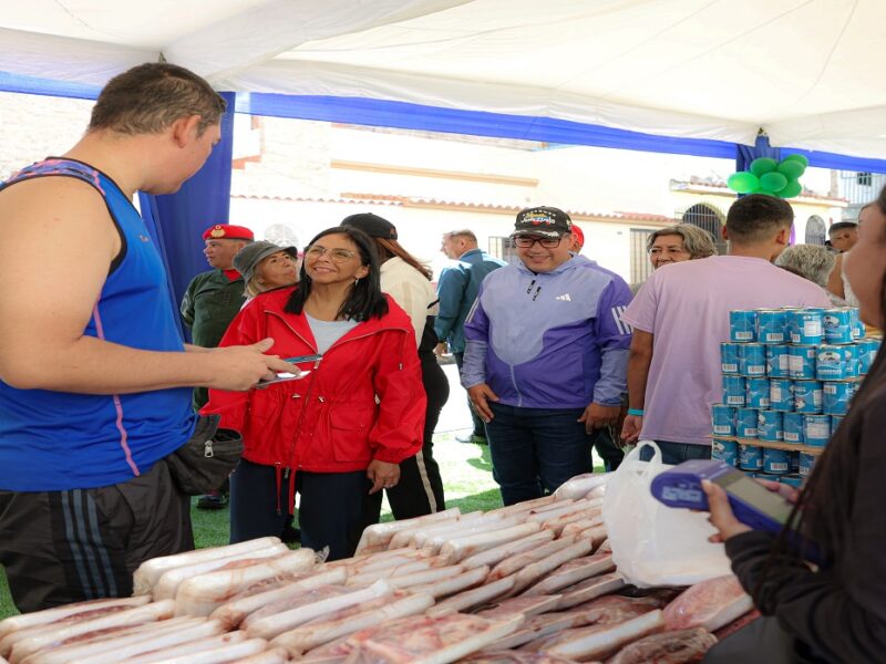 Delcy Rodríguez impulsa el plan "Unión Productiva Nacional" para fortalecer la economía en Venezuela