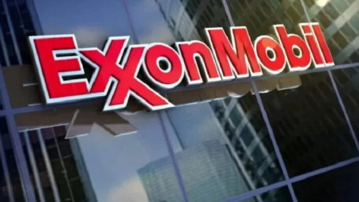 Exxon Mobil evalúa recursos e infraestructura petrolera en Venezuela