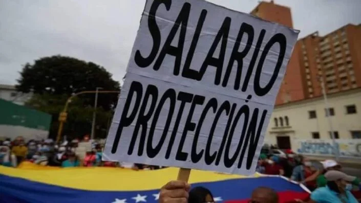 Trabajadores del sector público piden aumento salarial sin atarlo a reformas laborales