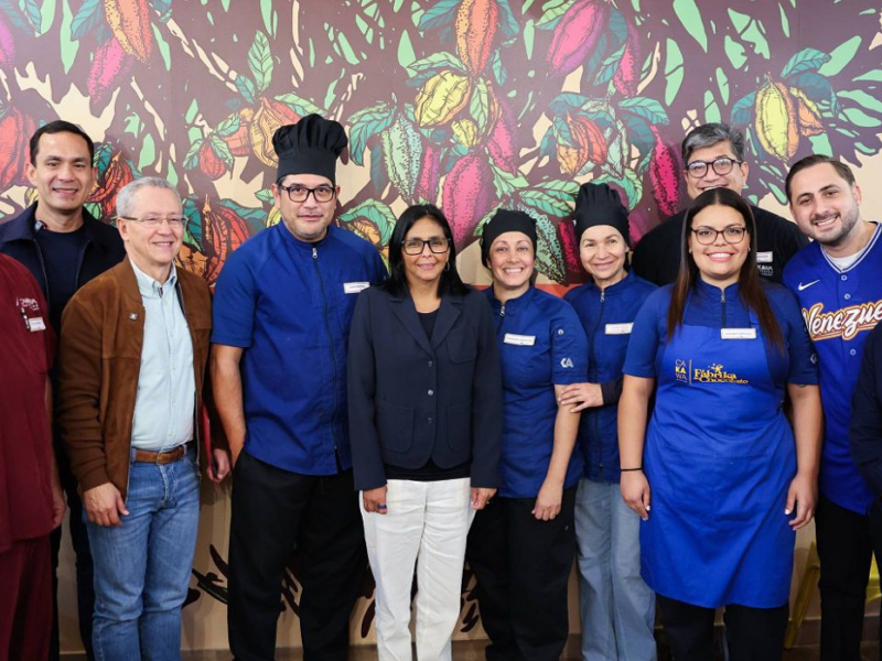 Presidenta encargada instó a la ministra Godoy a fortalecer exportaciones de cacao y chocolate venezolano hacia mercados estratégicos