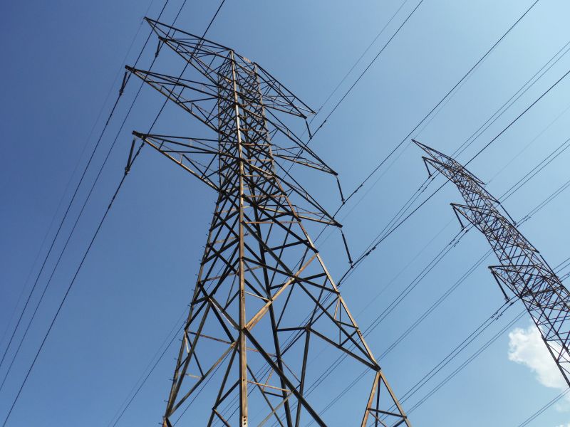 Fedecámaras: 78% de las empresas reportan cortes eléctrico