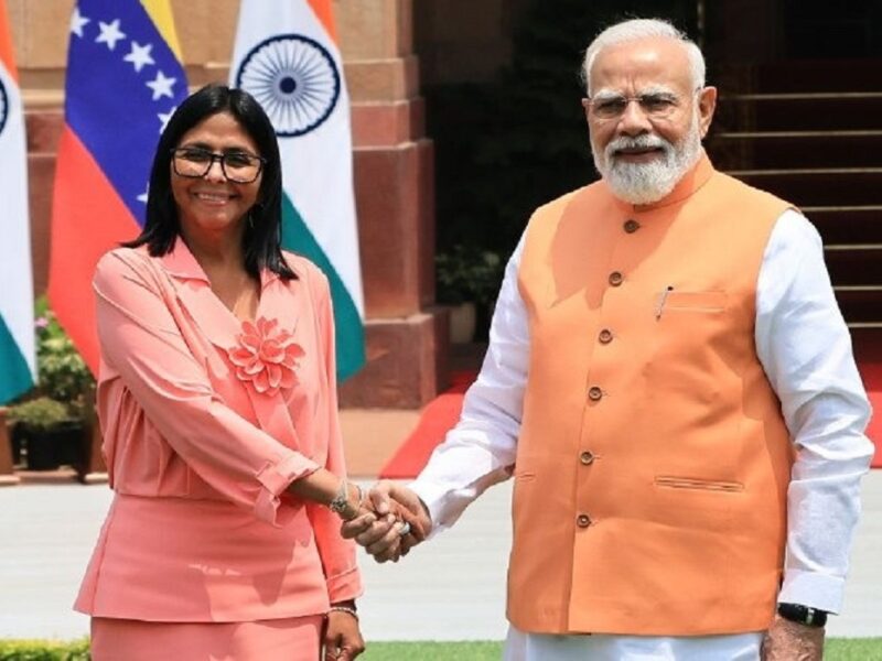 Visita de Delcy Rodríguez a la India abre puertas a empresas en el sector petrolero