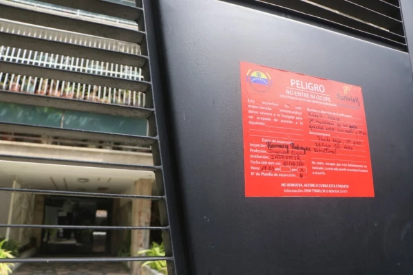 CIV insiste a comunidades: Etiqueta roja en edificaciones no es una orden de demolición inmediata