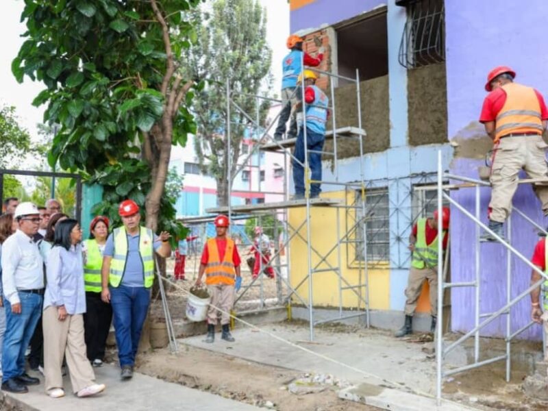 Presidenta Delcy Rodríguez activa brigadas en Caracas para acelerar la reconstrucción de zonas afectadas por los sismos