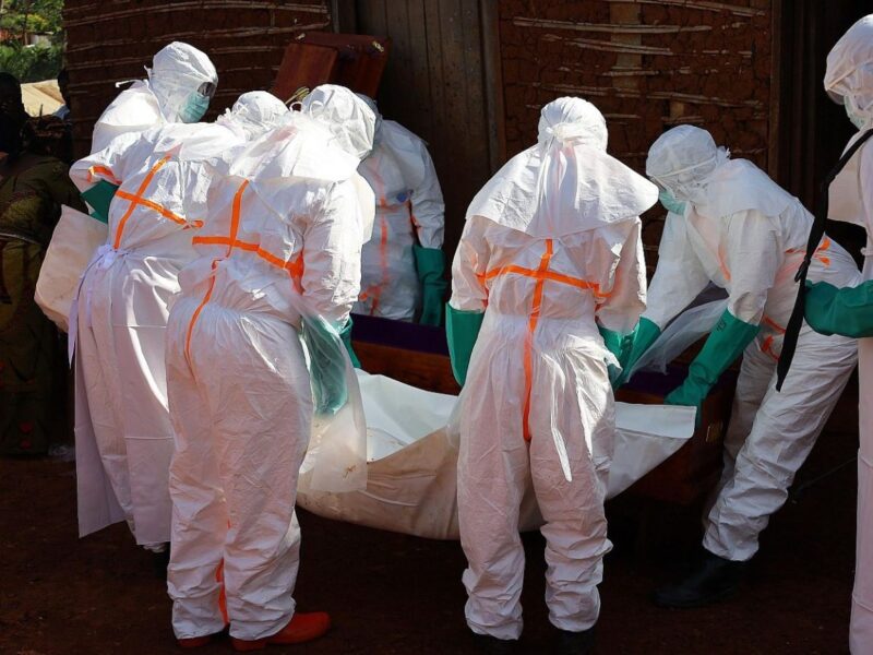 Epidemia de ébola supera los 2.000 muertos en RD Congo