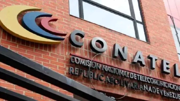 Gobierno de Venezuela ordena desbloquear medios de comunicación