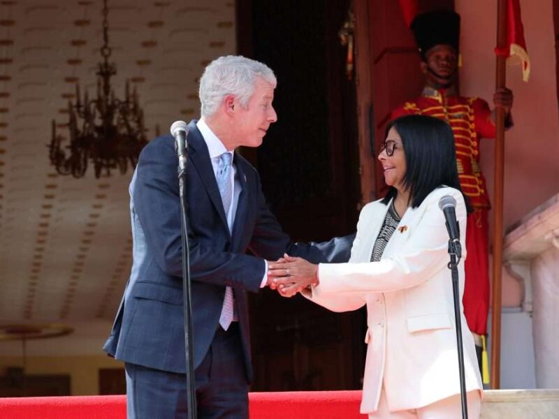 Delcy Rodríguez: necesitamos elevar el índice de desarrollo humano en Venezuela