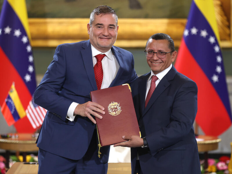 Pdvsa prevé generar 100.000 empleos directos tras el incremento de la producción petrolera