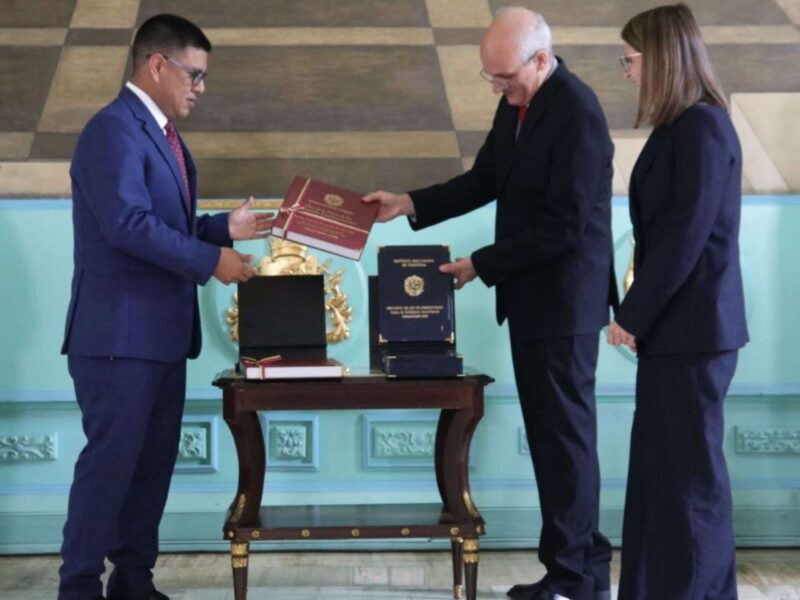 AN recibe el Proyecto de Ley de Presupuesto y Ley de Endeudamiento 2027