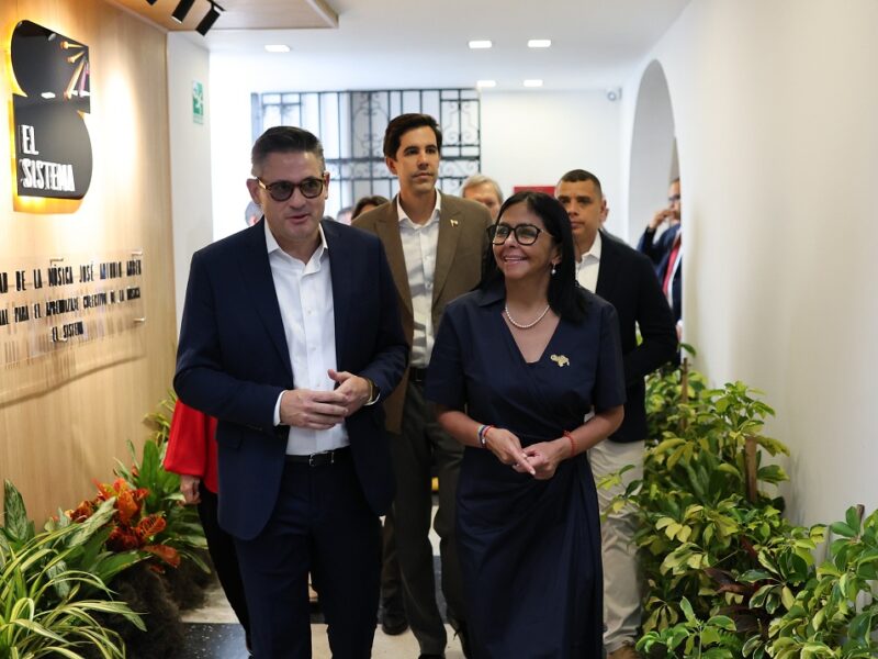 Delcy Rodríguez inaugura la Universidad de la Música José Antonio Abreu en Caracas