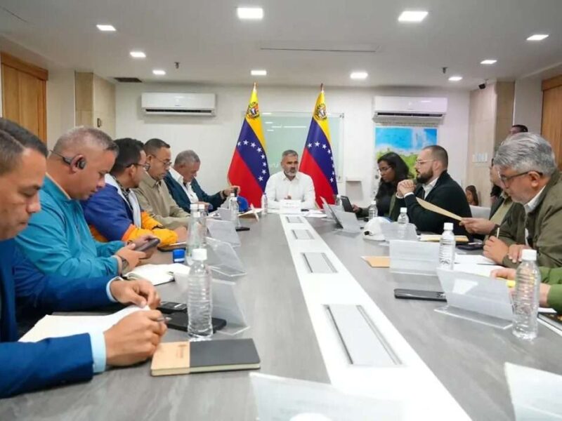 Padrino López: zafra de azúcar cubre 55% del mercado nacional