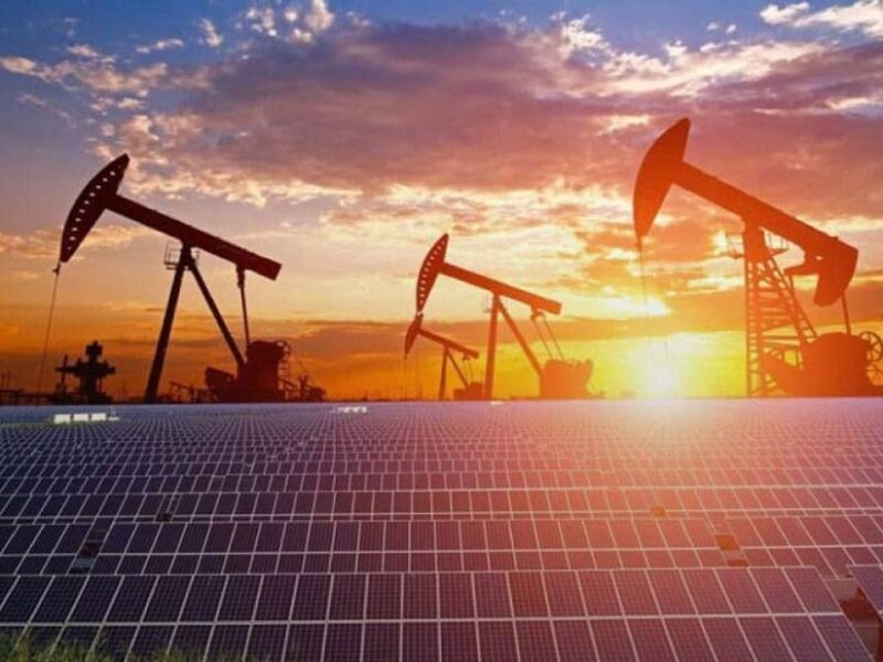 La OPEP+ decide mantener congelada su oferta de petróleo en noviembre