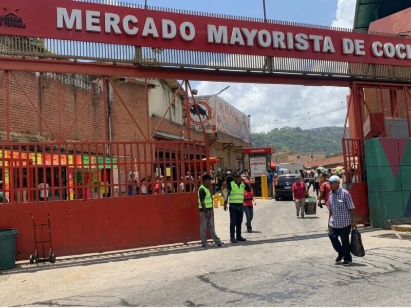 SUNDDE e INMERCA realizaron operativo de revisión de pesos en el mercado de Coche