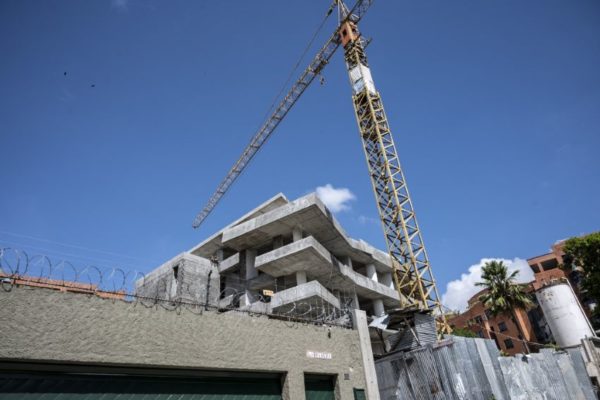 #Dato: Inversionistas nacionales y extranjeros están interesados en promover la construcción de viviendas en el país